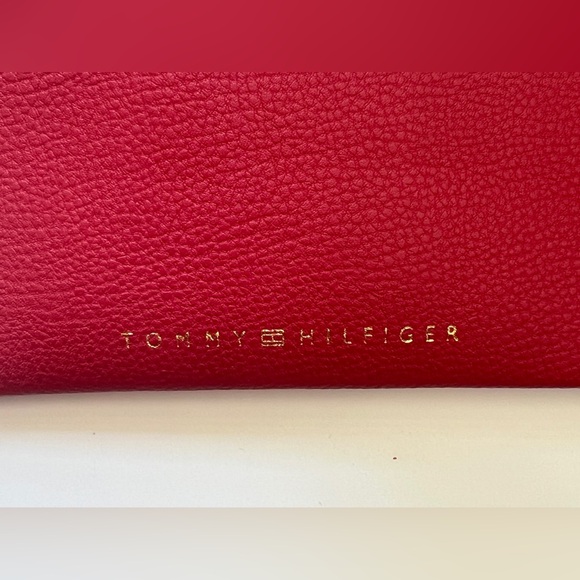 Tommy Hilfiger: Red Wristlet/ Cardholder (Red) - Picture 3 of 6